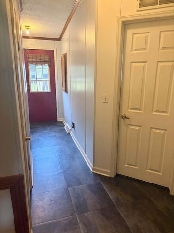 915 Isolane RD, Callaway, VA 24067