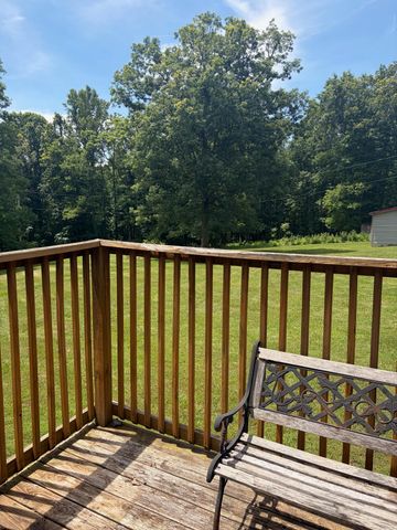 915 Isolane RD, Callaway, VA 24067