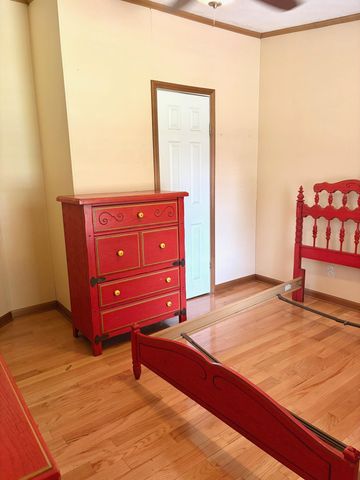 915 Isolane RD, Callaway, VA 24067