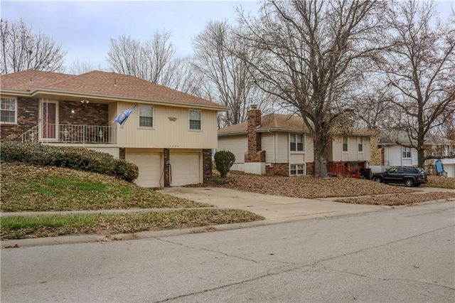 19204 E 15th Street N, Independence, MO 64056