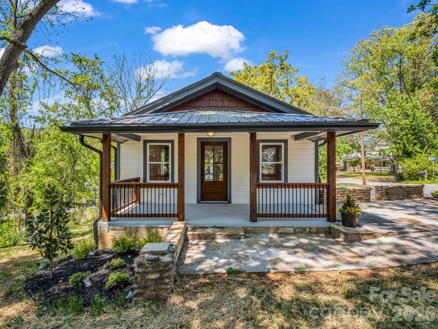 18 Worley Place, Asheville, NC 28806