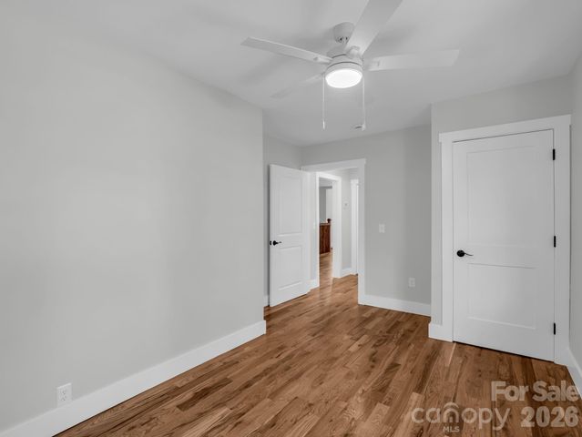 18 Worley Place, Asheville, NC 28806