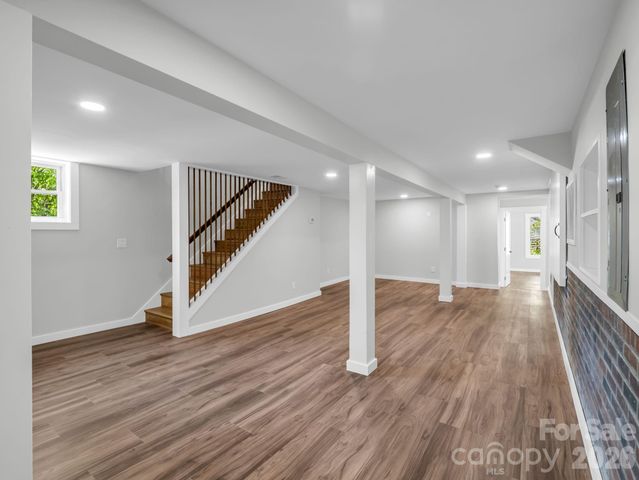 18 Worley Place, Asheville, NC 28806