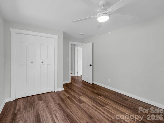 18 Worley Place, Asheville, NC 28806
