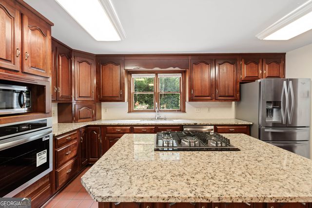 238 Foggy Bottom Drive, Carrollton, GA 30116