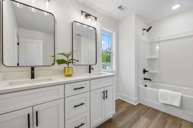 419 N Mabel St, Springfield, TN 37172