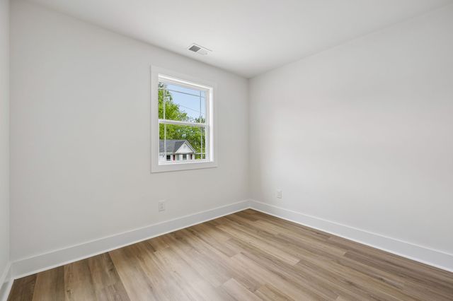 419 N Mabel St, Springfield, TN 37172