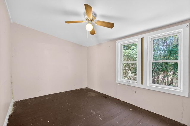 131 Holy Street, Spartanburg, SC 29307