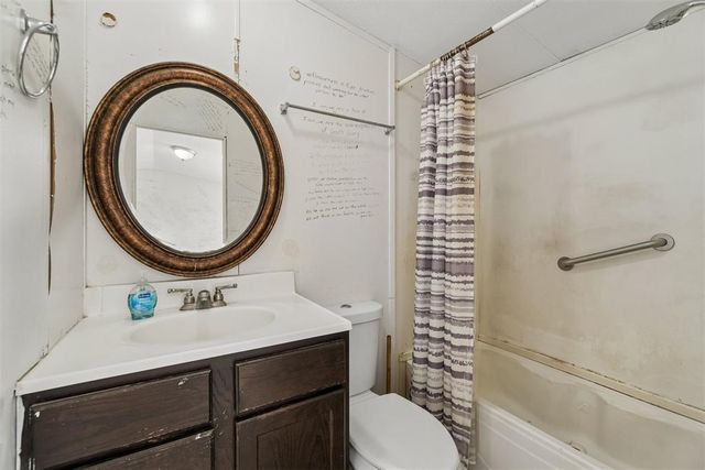 17201 Rolling Meadows, Newalla, OK 74857