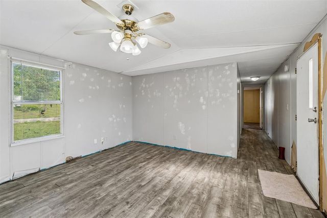 17201 Rolling Meadows, Newalla, OK 74857
