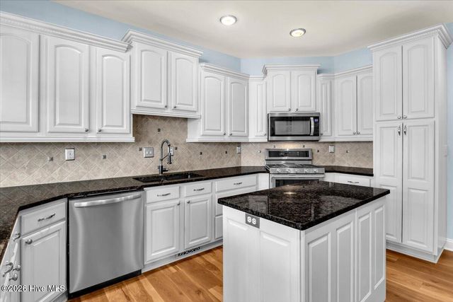 6179 Compass Court, Southport, NC 28461