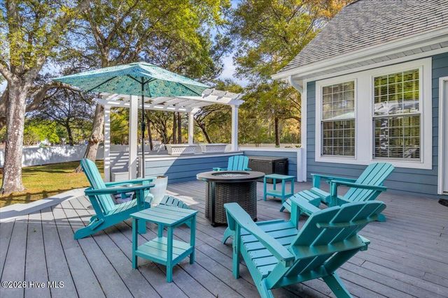 6179 Compass Court, Southport, NC 28461