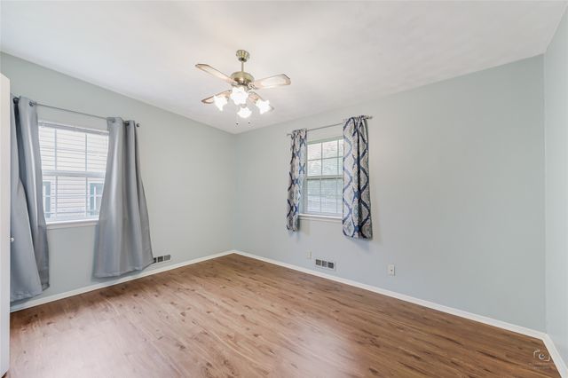 8033 Pinewood Drive, Benbrook, TX 76116