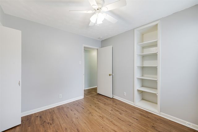 8033 Pinewood Drive, Benbrook, TX 76116