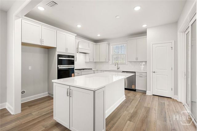 51 Lilac Way, Richmond Hill, GA 31324