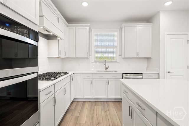 51 Lilac Way, Richmond Hill, GA 31324