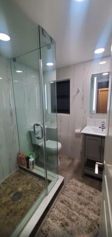 2009 SE 24 Avenue, Fort Lauderdale, FL 33316