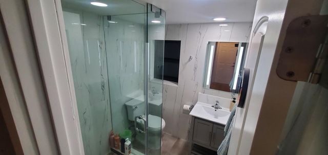 2009 SE 24 Avenue, Fort Lauderdale, FL 33316