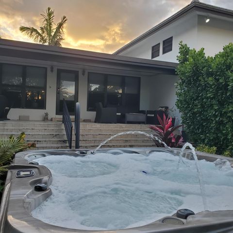 2009 SE 24 Avenue, Fort Lauderdale, FL 33316