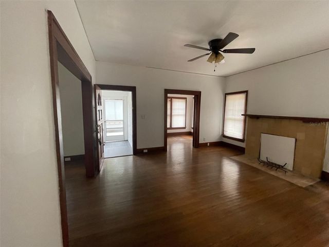 2635 W UNIVERSITY AVENUE, Gainesville, FL 32607