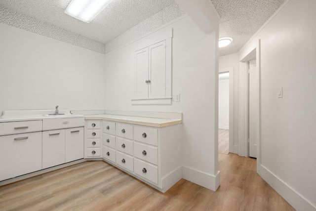 143 N Lincoln Ave, Manteca, CA 95336