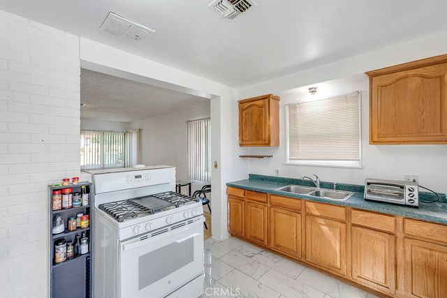 280 MacDonald Street, Pasadena, CA 91103