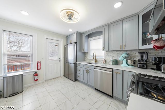 10 Hurley Ave, North Plainfield Boro, NJ 07060
