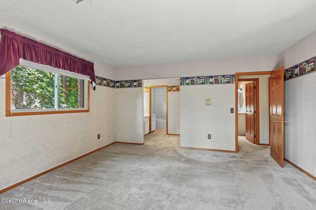 2916 E HARRISON AVE, Coeur D'alene, ID 83814
