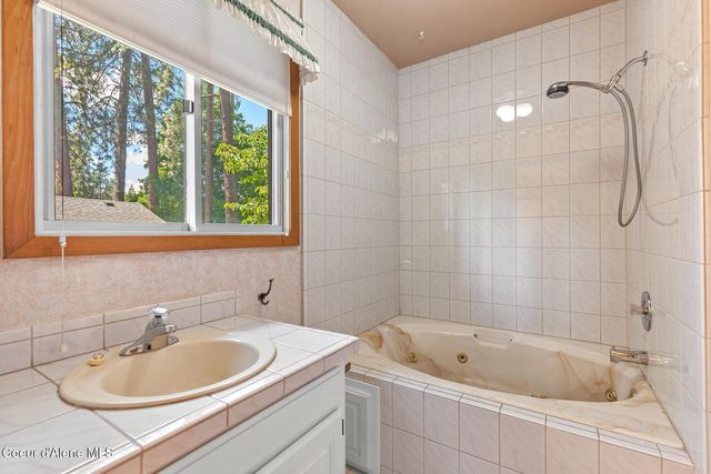 2916 E HARRISON AVE, Coeur D'alene, ID 83814
