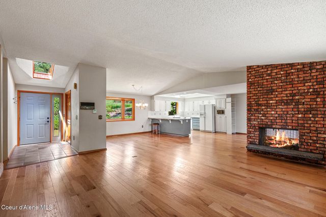 2916 E HARRISON AVE, Coeur D'alene, ID 83814