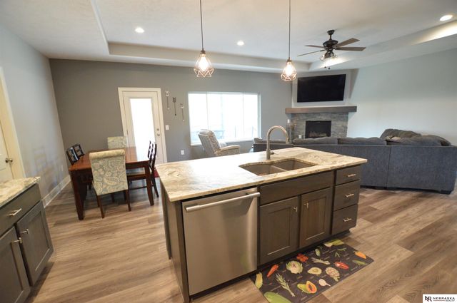 1304 Olivia Drive, Eagle, NE 68347