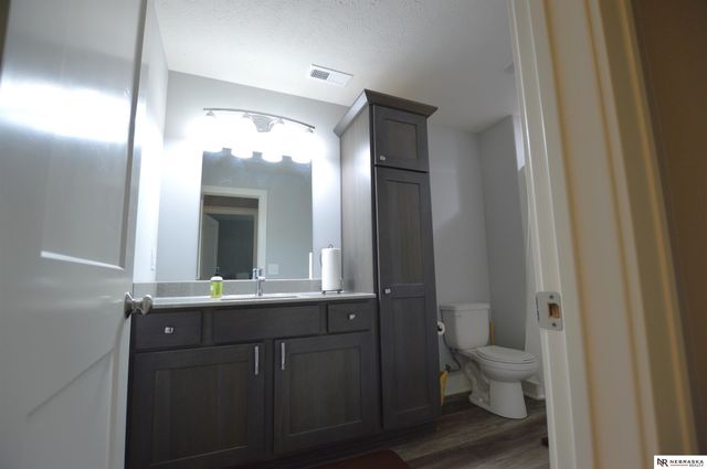 1304 Olivia Drive, Eagle, NE 68347
