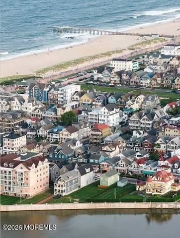 66 Whitefield Avenue 125, Ocean Grove, NJ 07756