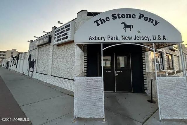 66 Whitefield Avenue 125, Ocean Grove, NJ 07756