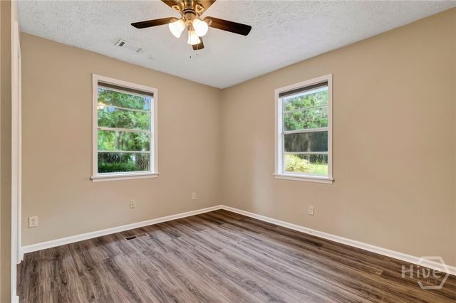 20 Vernonburg Road, Savannah, GA 31419