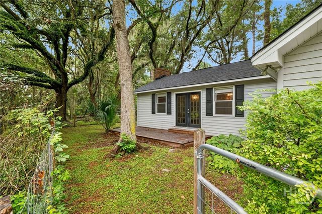 20 Vernonburg Road, Savannah, GA 31419