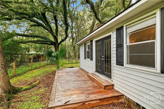 20 Vernonburg Road, Savannah, GA 31419