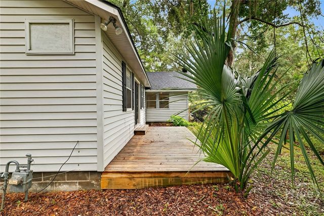 20 Vernonburg Road, Savannah, GA 31419