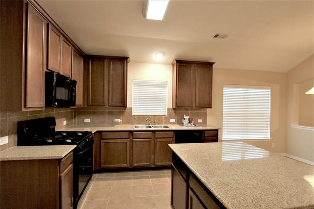 1203 Pecos Pass Drive, Richmond, TX 77406