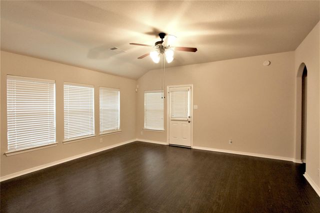 1203 Pecos Pass Drive, Richmond, TX 77406