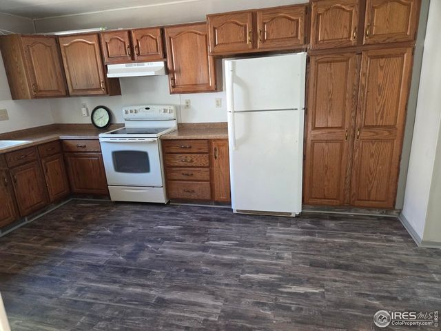 407 Carson St, Brush, CO 80723