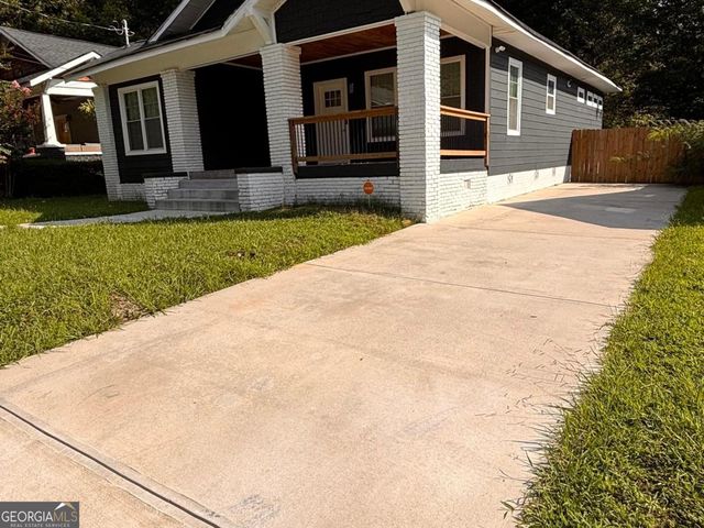 1454 Saint Francis Avenue, East Point, GA 30344
