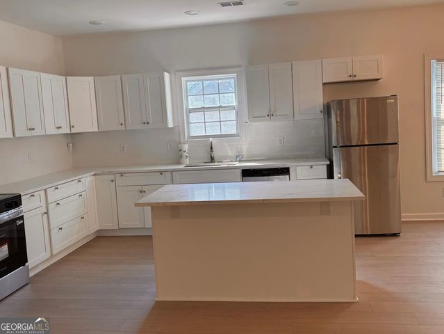 1454 Saint Francis Avenue, East Point, GA 30344