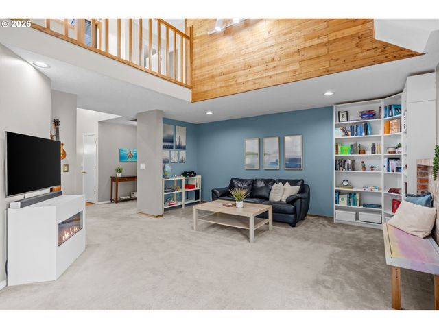3373 LAVINA Dr, Forest Grove, OR 97116