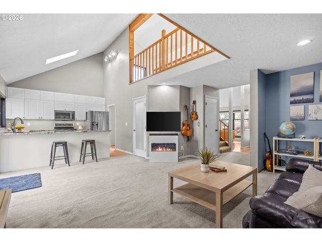 3373 LAVINA Dr, Forest Grove, OR 97116