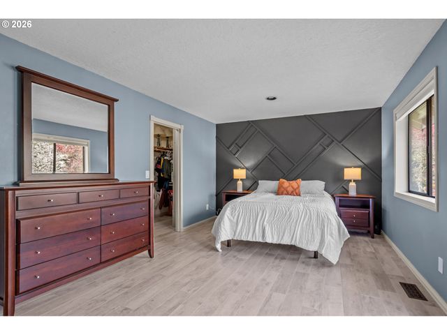 3373 LAVINA Dr, Forest Grove, OR 97116