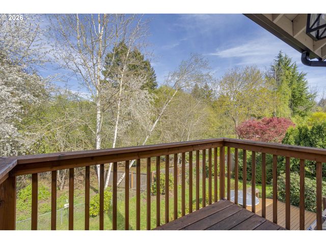 3373 LAVINA Dr, Forest Grove, OR 97116
