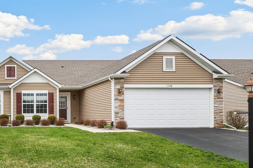 15428 W 101st Place, Dyer, IN 46311