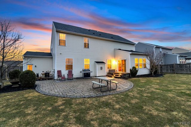 111 Camelot Drive, West Seneca, NY 14224