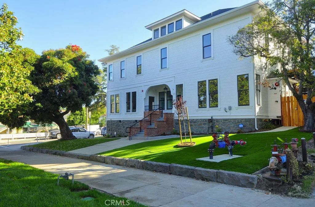 1700 Osos Street, San Luis Obispo, CA 93401